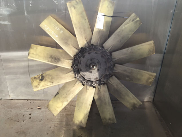 Liebherr Fan Blade - Ventilateur: photos 3 Liebherr Fan Blade - Ventilateur: photos 3