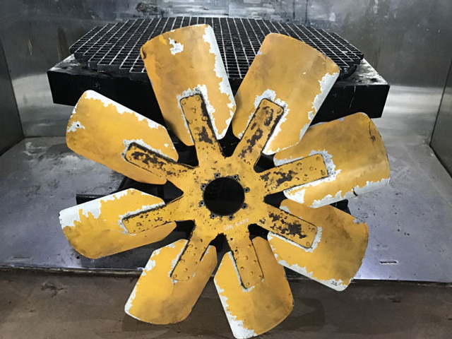 Liebherr Fan Blade - Ventilateur: photos 1 Liebherr Fan Blade - Ventilateur: photos 1
