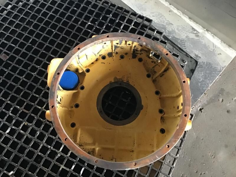 Liebherr Flywheel Housing SAE2 - Volant moteur: photos 1 Liebherr Flywheel Housing SAE2 - Volant moteur: photos 1