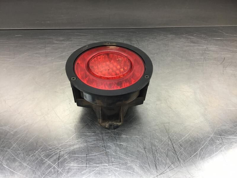 Liebherr LH35 M / LH50 M / LH40 M / LH50 MHR / LH35 MT - Feu arrière: photos 3 Liebherr LH35 M / LH50 M / LH40 M / LH50 MHR / LH35 MT - Feu arrière: photos 3