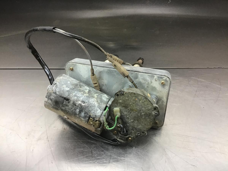 Liebherr LR631 B - Essuie-glace: photos 2 Liebherr LR631 B - Essuie-glace: photos 2