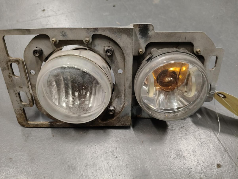 Liebherr - Feu anti-brouillard: photos 1 Liebherr - Feu anti-brouillard: photos 1