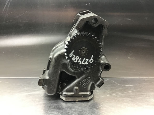 Liebherr Oil Pump - Pompe à huile: photos 4 Liebherr Oil Pump - Pompe à huile: photos 4