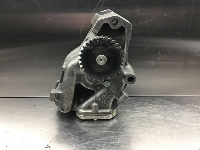 Liebherr Oil Pump - Pompe à huile: photos 3 Liebherr Oil Pump - Pompe à huile: photos 3