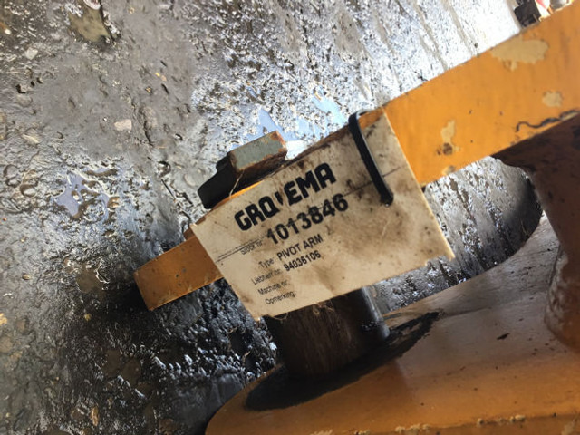 Liebherr Pivot Arm - Attache rapide: photos 1 Liebherr Pivot Arm - Attache rapide: photos 1