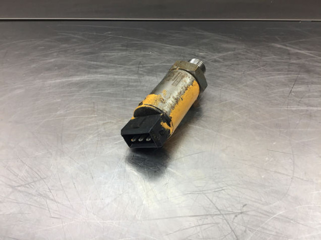 Capteur Liebherr Pressure Transmitter: photos 13 Capteur Liebherr Pressure Transmitter: photos 13