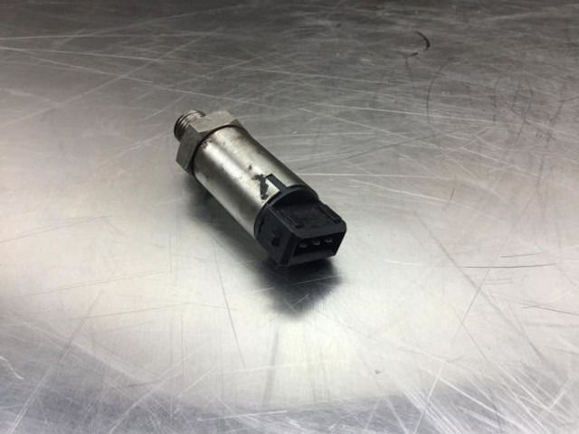 Capteur Liebherr Pressure Transmitter: photos 9 Capteur Liebherr Pressure Transmitter: photos 9