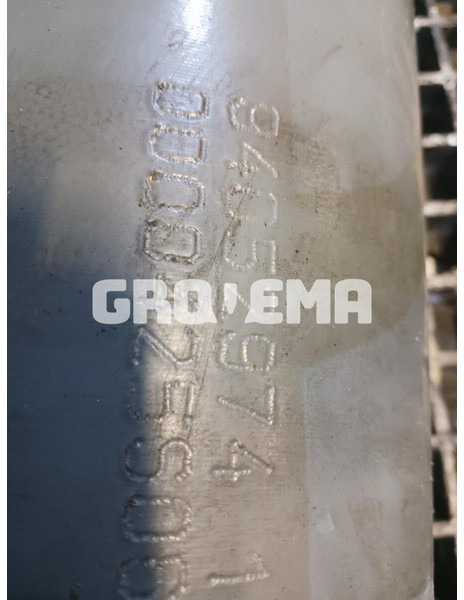 Liebherr R922 LC / R922 NLC / R922 SLC / R922 XLC - Vérin hydraulique: photos 2 Liebherr R922 LC / R922 NLC / R922 SLC / R922 XLC - Vérin hydraulique: photos 2