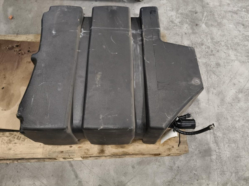 Liebherr R926 COMP / R926 K-LC - Système d'échappement: photos 1 Liebherr R926 COMP / R926 K-LC - Système d'échappement: photos 1