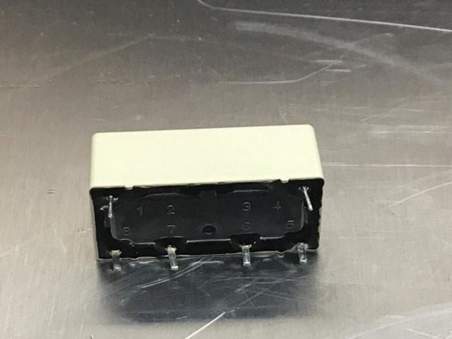 Relais neuf Liebherr Relay: photos 15 Relais neuf Liebherr Relay: photos 15