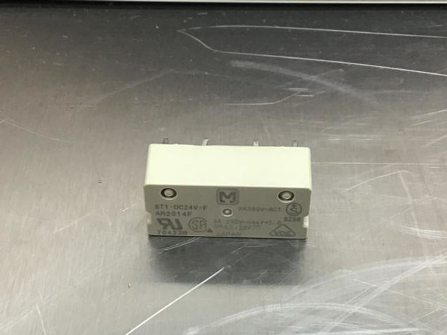 Relais neuf Liebherr Relay: photos 12 Relais neuf Liebherr Relay: photos 12