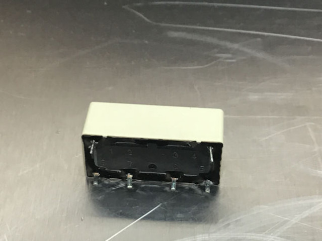 Relais neuf Liebherr Relay: photos 8 Relais neuf Liebherr Relay: photos 8