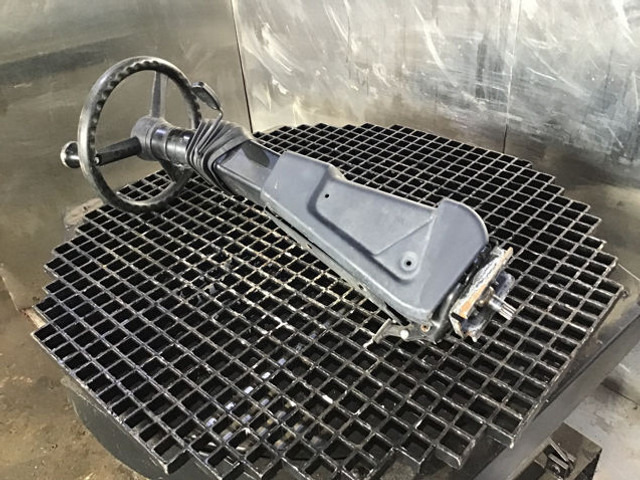 Liebherr Steering Column - Colonne de direction: photos 1 Liebherr Steering Column - Colonne de direction: photos 1