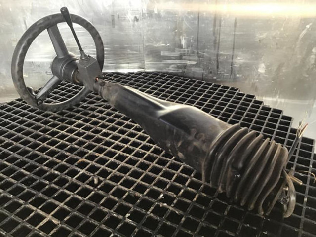 Liebherr Steering Column - Colonne de direction: photos 2 Liebherr Steering Column - Colonne de direction: photos 2