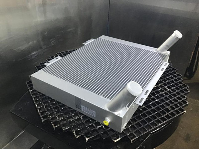 Liebherr Watercooler - Intercooler: photos 2 Liebherr Watercooler - Intercooler: photos 2