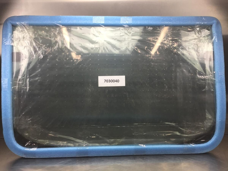 Liebherr Window Glass (WTG38) - Fenêtre et pièces: photos 2 Liebherr Window Glass (WTG38) - Fenêtre et pièces: photos 2