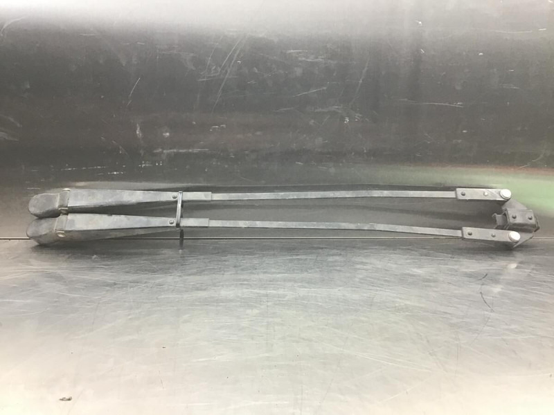 Liebherr Wiper Arm - Essuie-glace: photos 1 Liebherr Wiper Arm - Essuie-glace: photos 1