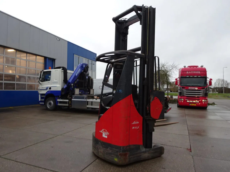 Linde R16X / 1600 kg / Reachtruck - Chariot à mât rétractable: photos 3 Linde R16X / 1600 kg / Reachtruck - Chariot à mât rétractable: photos 3