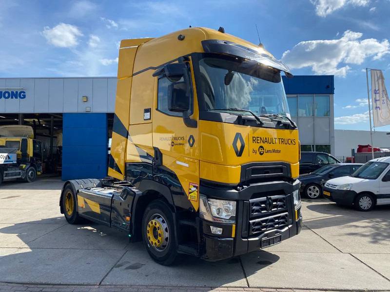 Renault T HIGH 480 Comfort / Full spoilers / 2x Tank - Tracteur routier: photos 3 Renault T HIGH 480 Comfort / Full spoilers / 2x Tank - Tracteur routier: photos 3