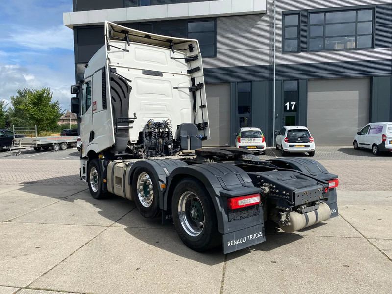 Renault T520 Comfort / 6x2/4 / Steering Axle / Hub Reduction / 208.250Km - Tracteur routier: photos 4 Renault T520 Comfort / 6x2/4 / Steering Axle / Hub Reduction / 208.250Km - Tracteur routier: photos 4