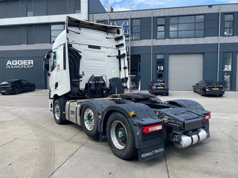 Renault T520 Comfort / 6x2/4 / Steering Axle / Hub Reduction / 209.188 km - Tracteur routier: photos 4 Renault T520 Comfort / 6x2/4 / Steering Axle / Hub Reduction / 209.188 km - Tracteur routier: photos 4
