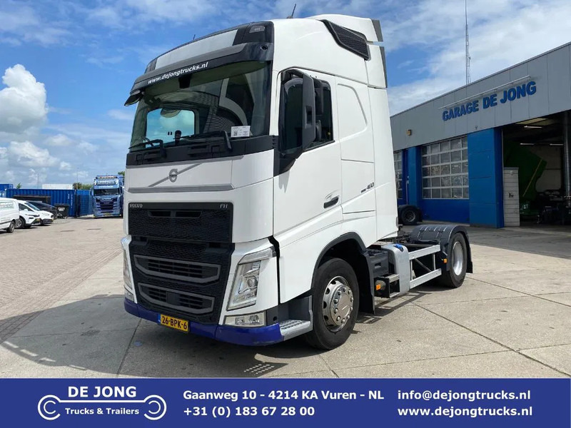 Volvo FH 13.460 Globetrotter / I-save - Tracteur routier: photos 1 Volvo FH 13.460 Globetrotter / I-save - Tracteur routier: photos 1