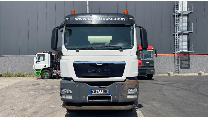 MAN TGS 35.360 LIEBHERR 9M3 - Camion malaxeur: photos 2 MAN TGS 35.360 LIEBHERR 9M3 - Camion malaxeur: photos 2