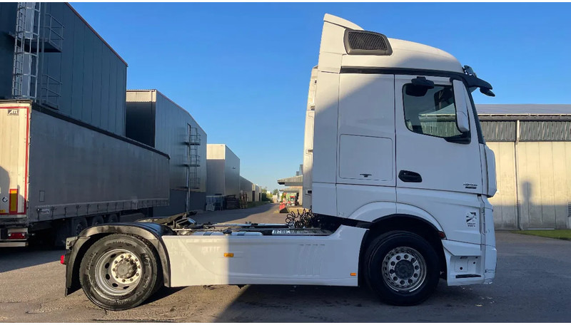 Mercedes-Benz Actros 1945 - Tracteur routier: photos 4 Mercedes-Benz Actros 1945 - Tracteur routier: photos 4