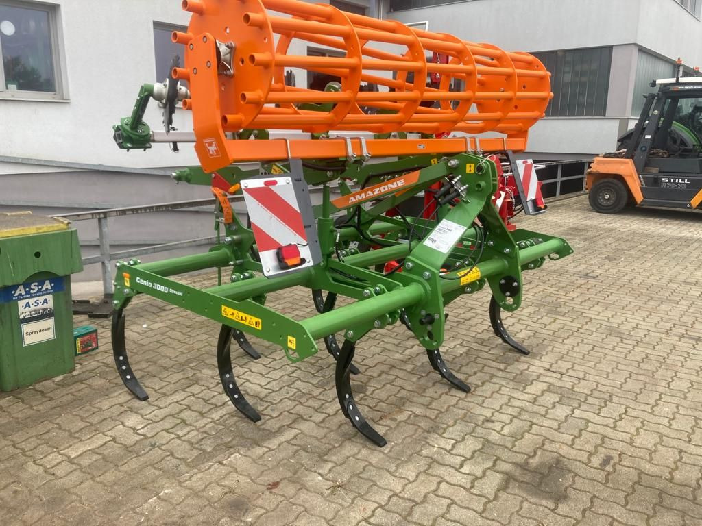 Amazone CENIO 3000 Special - Bineuse: photos 2 Amazone CENIO 3000 Special - Bineuse: photos 2