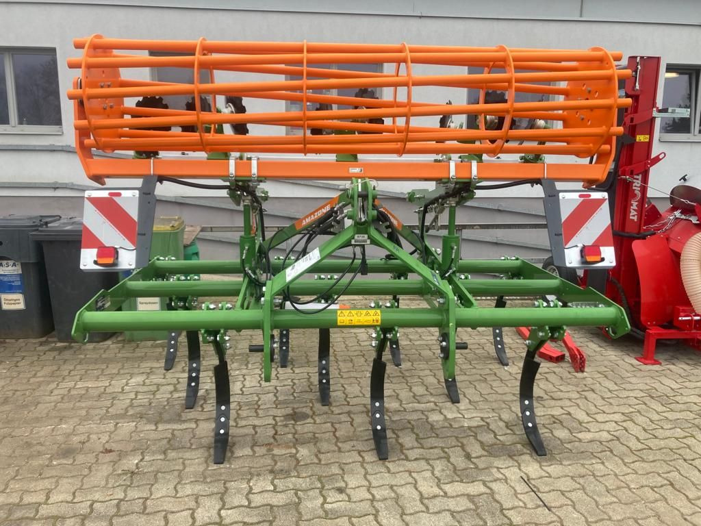 Amazone CENIO 3000 Special - Bineuse: photos 1 Amazone CENIO 3000 Special - Bineuse: photos 1