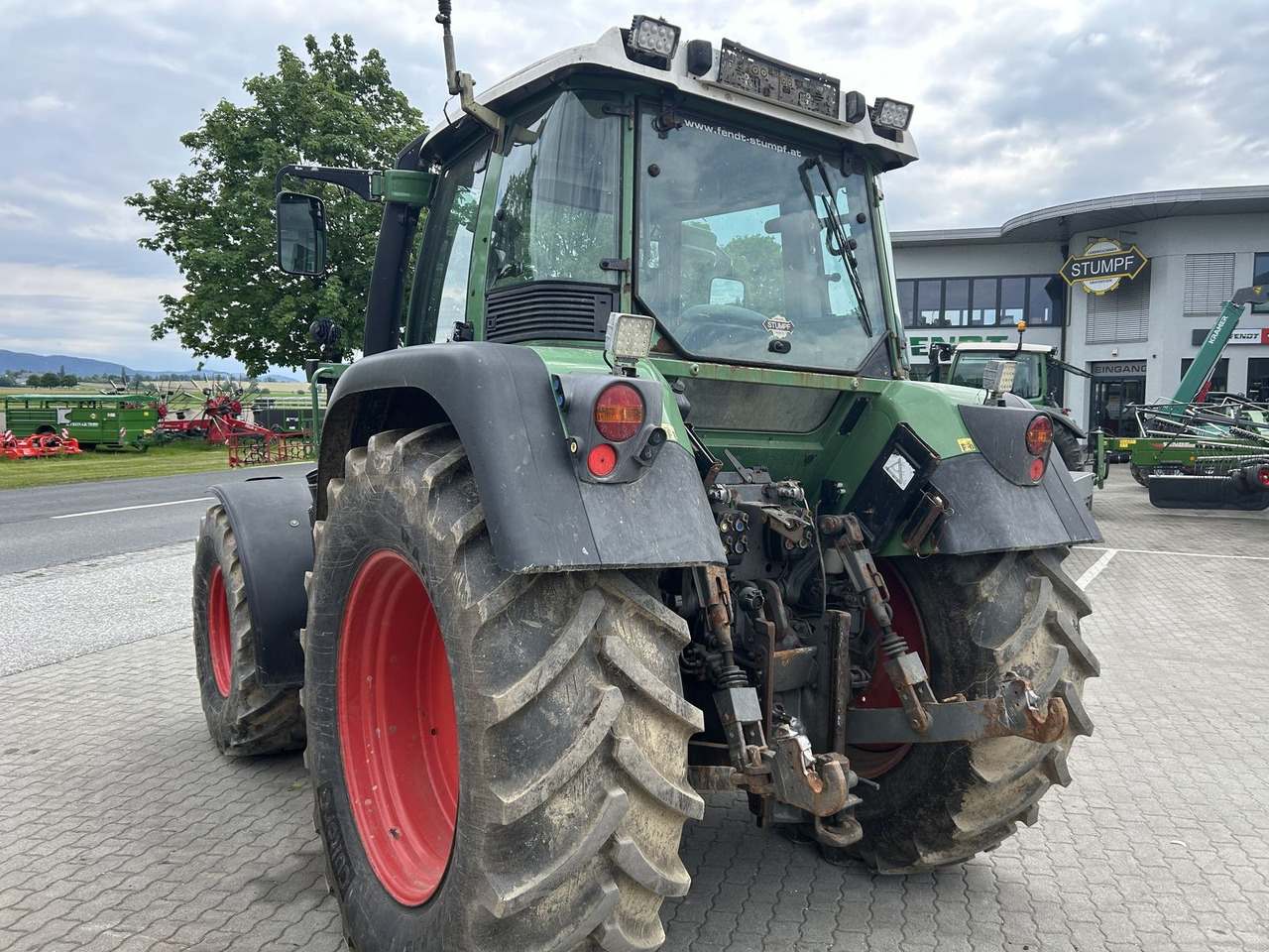 Fendt 411 Vario - Tracteur agricole: photos 4 Fendt 411 Vario - Tracteur agricole: photos 4