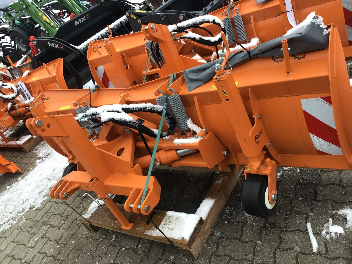 Hauer HSh2800 - Lame à neige pour Véhicule de voirie/ Spécial: photos 2 Hauer HSh2800 - Lame à neige pour Véhicule de voirie/ Spécial: photos 2