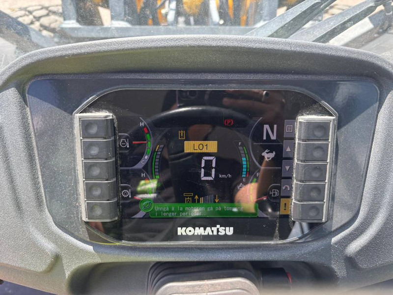 Chargeuse sur pneus Komatsu WA 100 M-8E0: photos 12