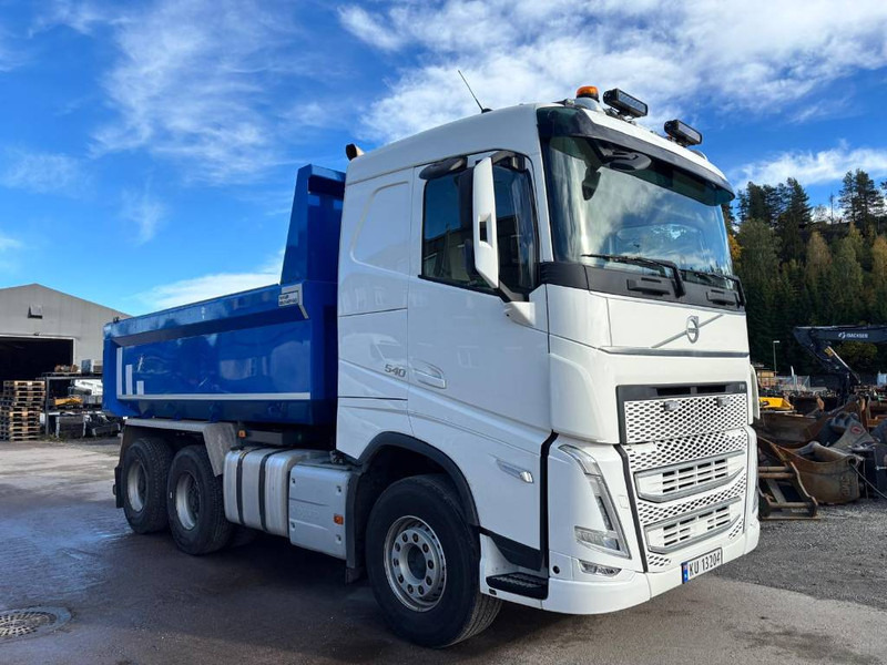 Volvo FH 540 - Camion benne: photos 2 Volvo FH 540 - Camion benne: photos 2