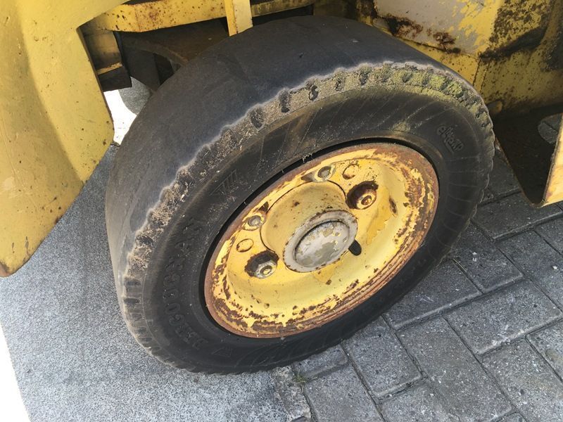 Chariot élévateur diesel Hyster H4.50XL: photos 6