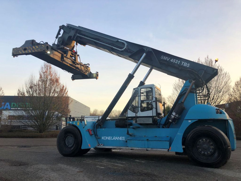 KONECRANES SMV4531 TB5 - Reach stacker: photos 1 KONECRANES SMV4531 TB5 - Reach stacker: photos 1