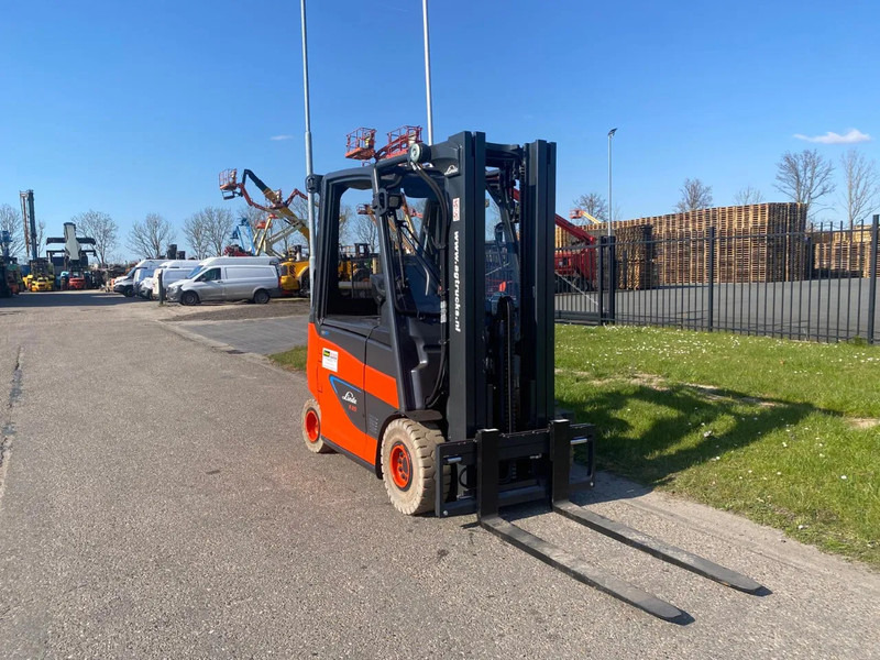 Linde E25H-01/600 - Chariot élévateur électrique: photos 3 Linde E25H-01/600 - Chariot élévateur électrique: photos 3