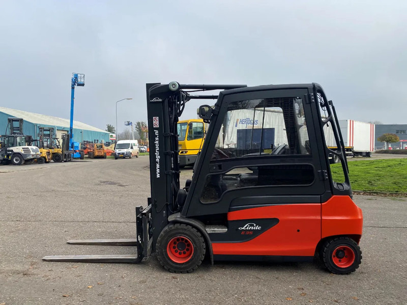 Linde E35L-01 - Chariot élévateur électrique: photos 2 Linde E35L-01 - Chariot élévateur électrique: photos 2
