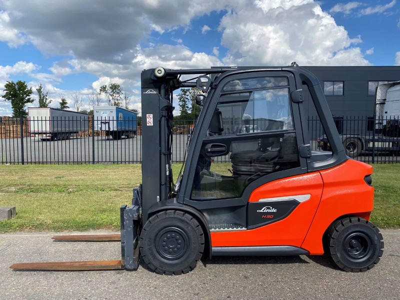 Linde H30D-01 - Chariot élévateur diesel: photos 4 Linde H30D-01 - Chariot élévateur diesel: photos 4