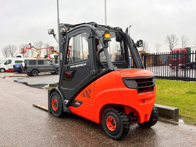 Chariot élévateur diesel Linde H30D-02: photos 6