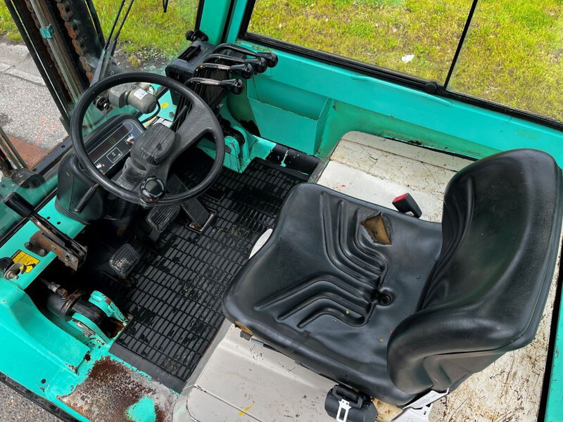 Chariot élévateur diesel Mitsubishi FD45: photos 13