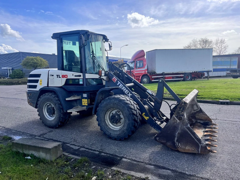 Terex TL80 - Chargeuse sur pneus: photos 3 Terex TL80 - Chargeuse sur pneus: photos 3
