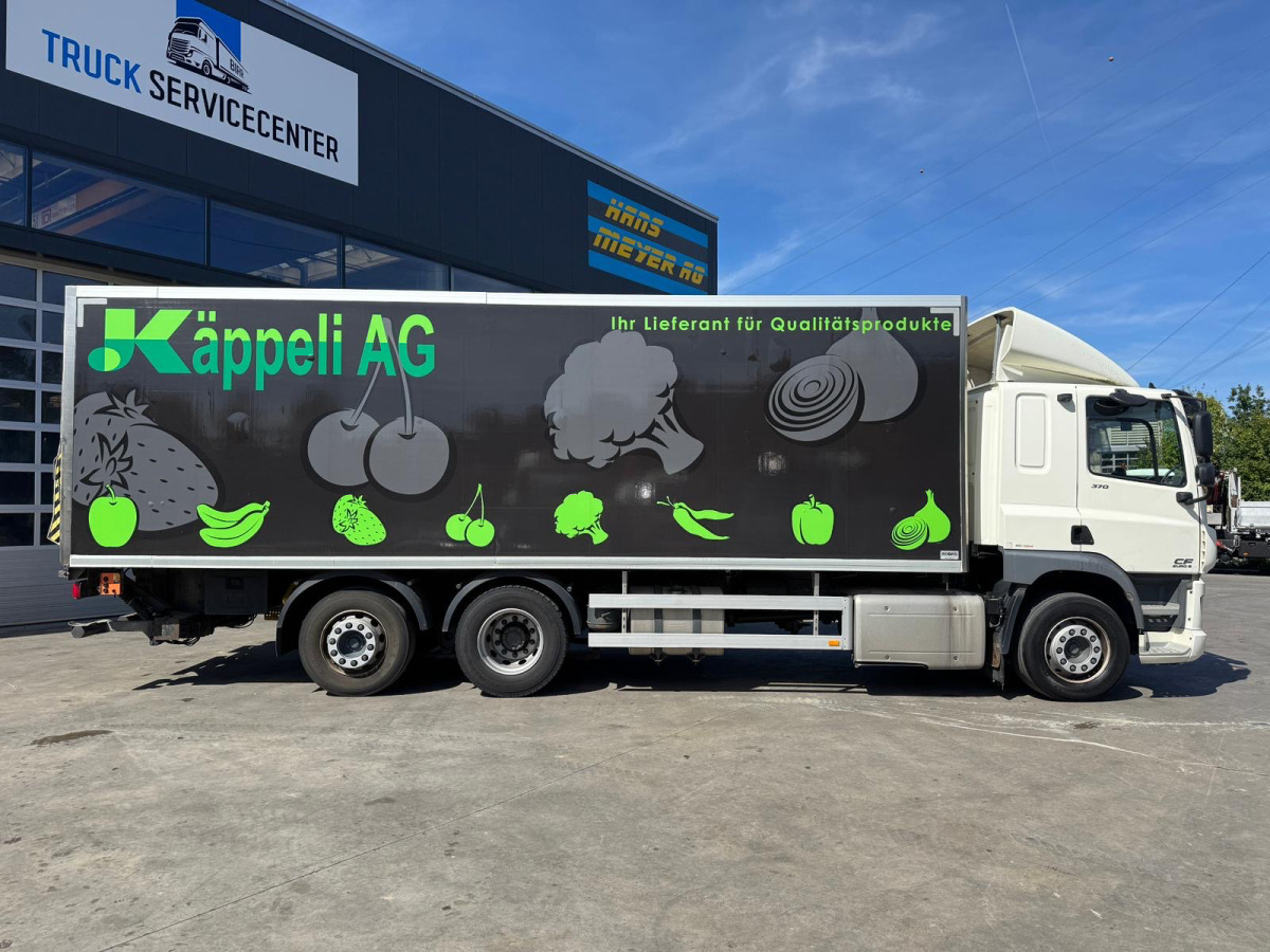 DAF CF370 6x2 Retarder Carrier 850 - Camion frigorifique: photos 4 DAF CF370 6x2 Retarder Carrier 850 - Camion frigorifique: photos 4
