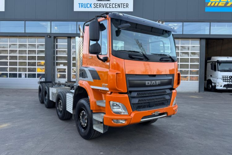 DAF CF440 8x4 Fahrgestell - Châssis cabine: photos 3 DAF CF440 8x4 Fahrgestell - Châssis cabine: photos 3