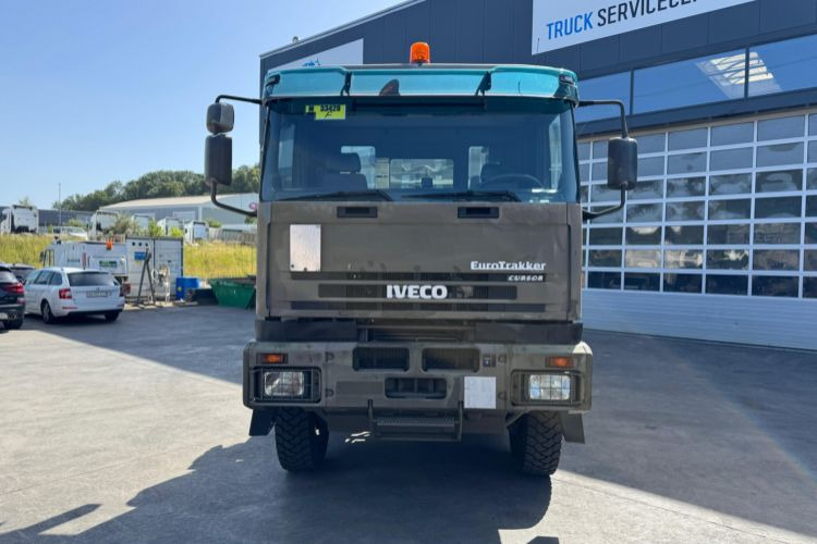 Iveco 260E44W 6x6 Hiab 26T - Camion ampliroll: photos 2 Iveco 260E44W 6x6 Hiab 26T - Camion ampliroll: photos 2