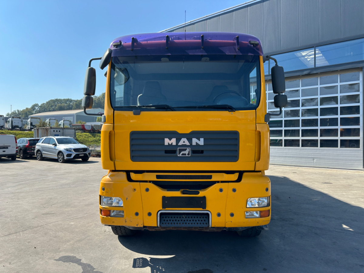 MAN TGA 41.440 8x4 Hallenpumpe 31M-5 - Camion pompe: photos 2 MAN TGA 41.440 8x4 Hallenpumpe 31M-5 - Camion pompe: photos 2
