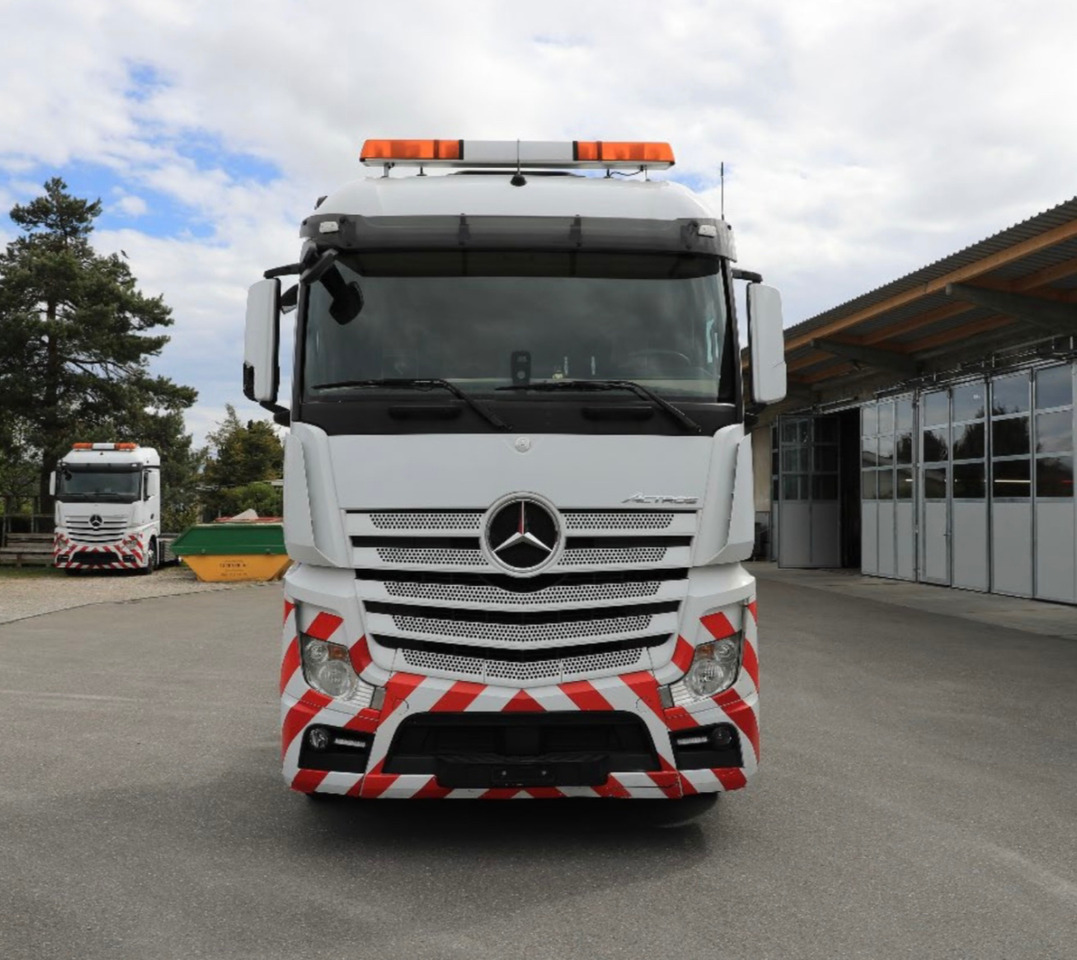 MERCEDES Actros 2548 6x2 - Châssis cabine: photos 2 MERCEDES Actros 2548 6x2 - Châssis cabine: photos 2