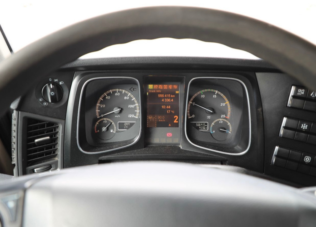 MERCEDES Actros 2548 6x2 - Châssis cabine: photos 5 MERCEDES Actros 2548 6x2 - Châssis cabine: photos 5