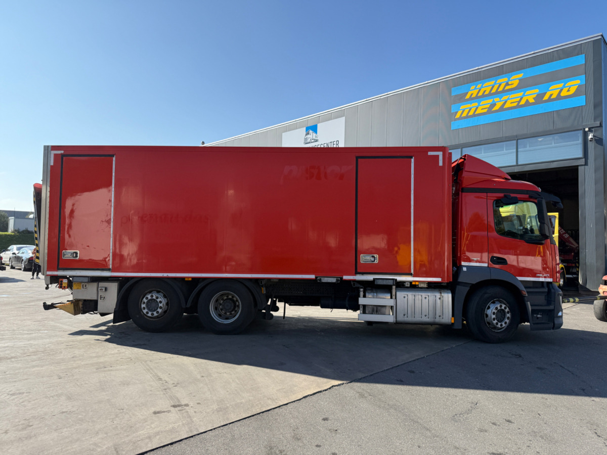 MERCEDES Antos 2540 6x2 (Engine defect) - Camion fourgon: photos 4 MERCEDES Antos 2540 6x2 (Engine defect) - Camion fourgon: photos 4