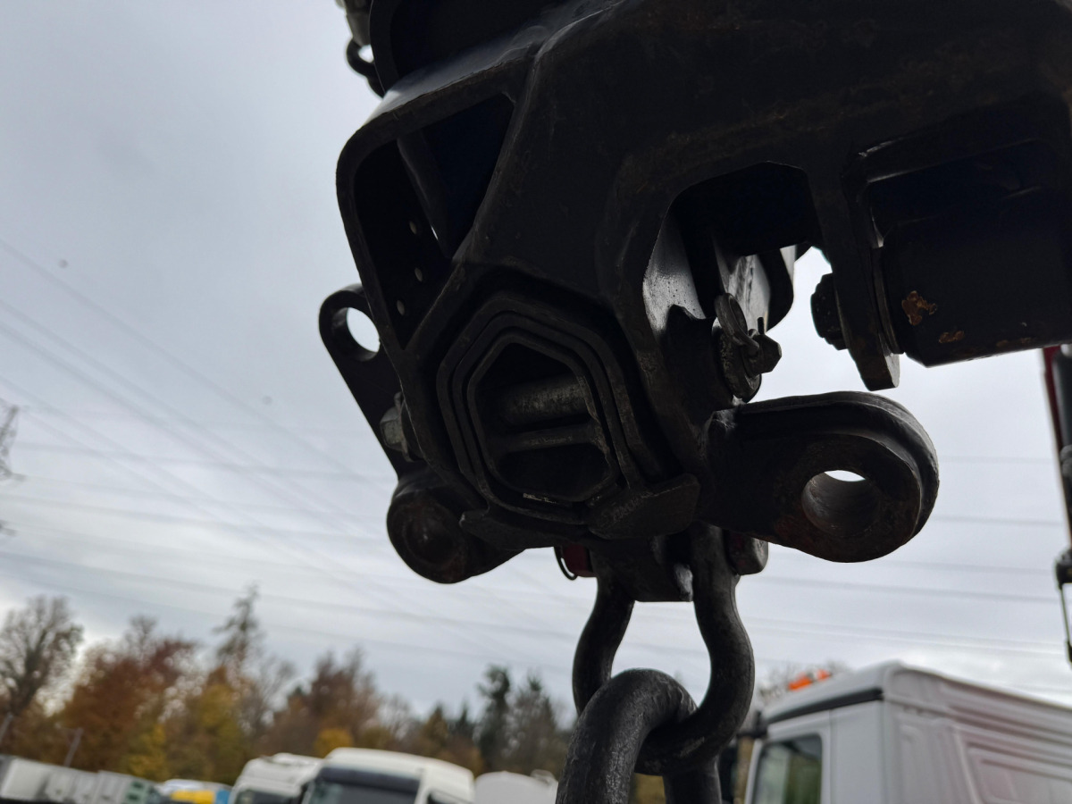 MERCEDES Arocs 3251 8x4 Fassi 660 6-6 en crédit-bail MERCEDES Arocs 3251 8x4 Fassi 660 6-6: photos 14 MERCEDES Arocs 3251 8x4 Fassi 660 6-6 en crédit-bail MERCEDES Arocs 3251 8x4 Fassi 660 6-6: photos 14